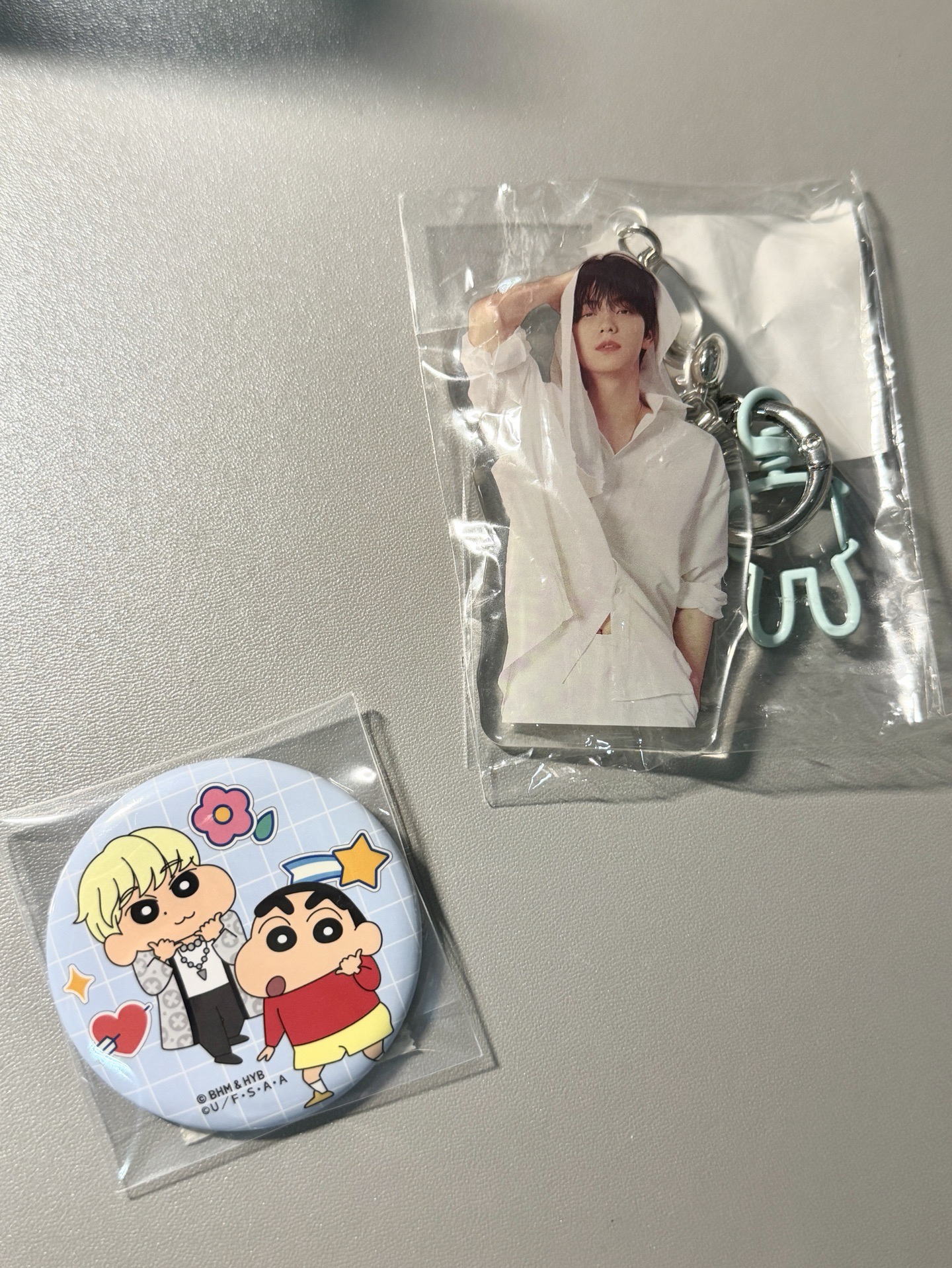 TXT 秀彬INTO YOU 代言禮盒壓克力吊飾