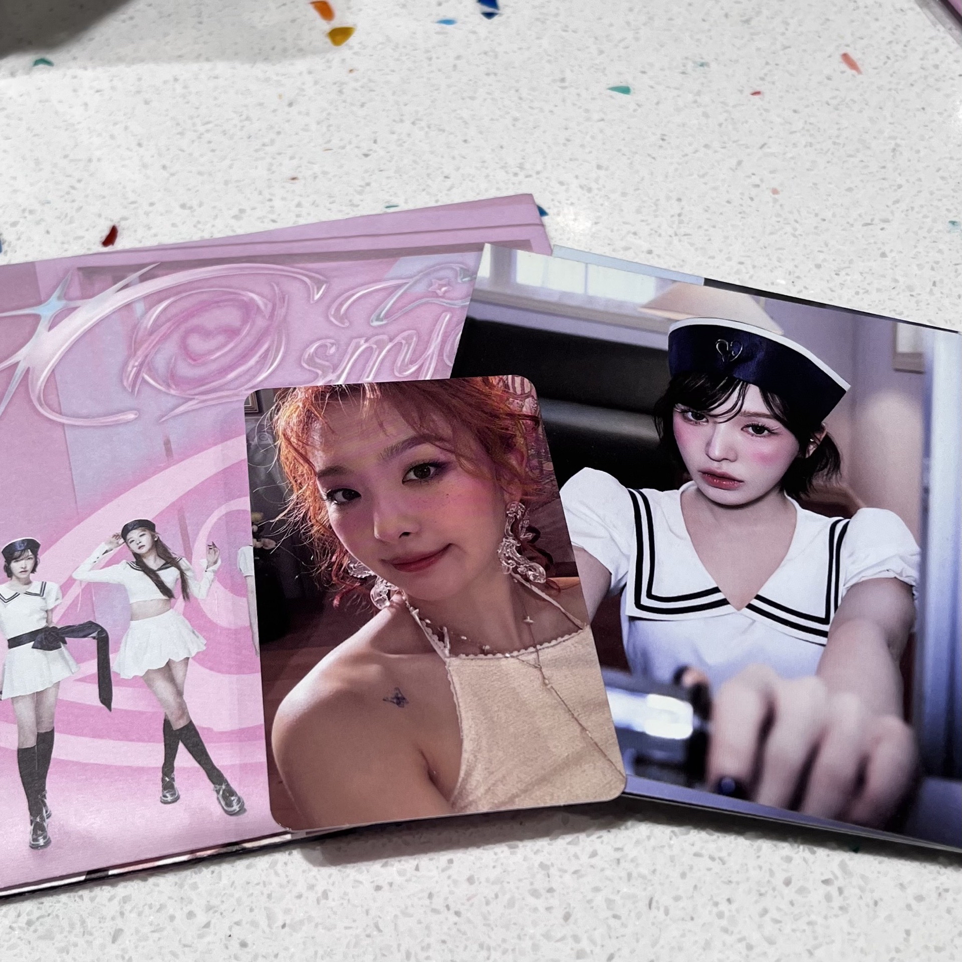 Cosmic Hotel海報版全專