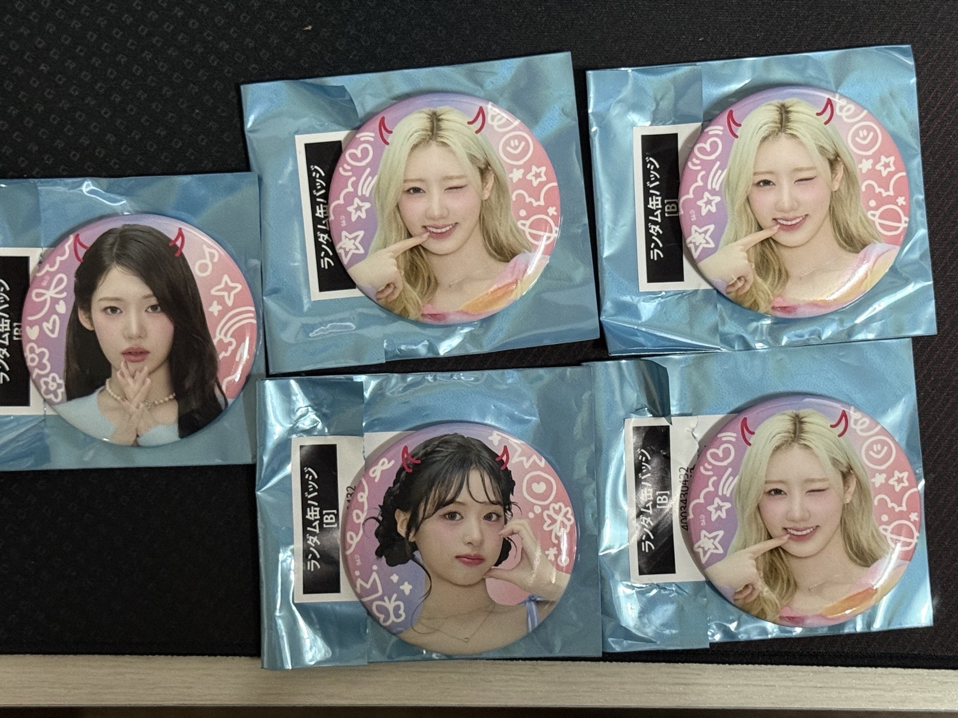 現貨 當/明日寄出 25世巡徽章