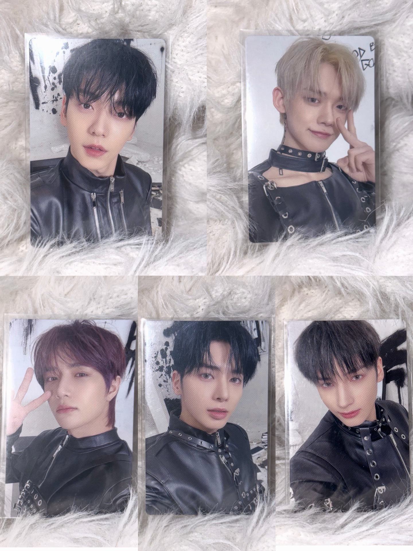 迷四 環球特典一套