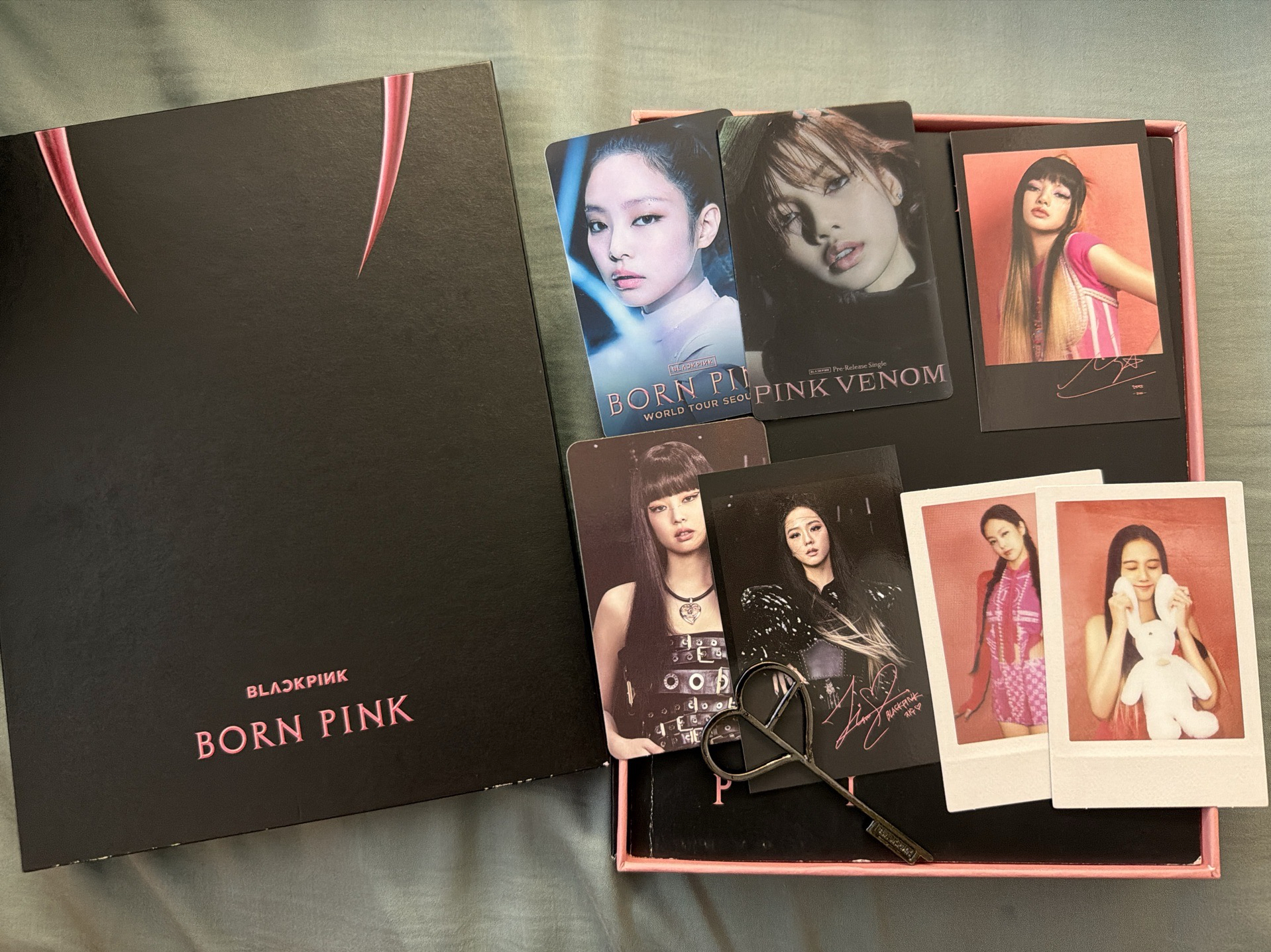 BORN PINK全專已拆