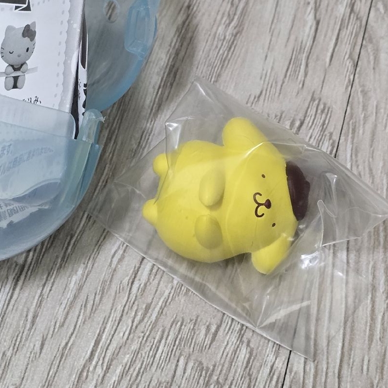 布丁狗（有皮炎）咬線扭蛋