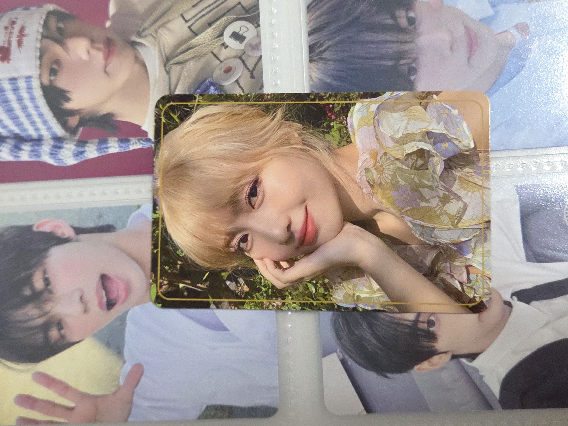 陽光明媚捧臉桃