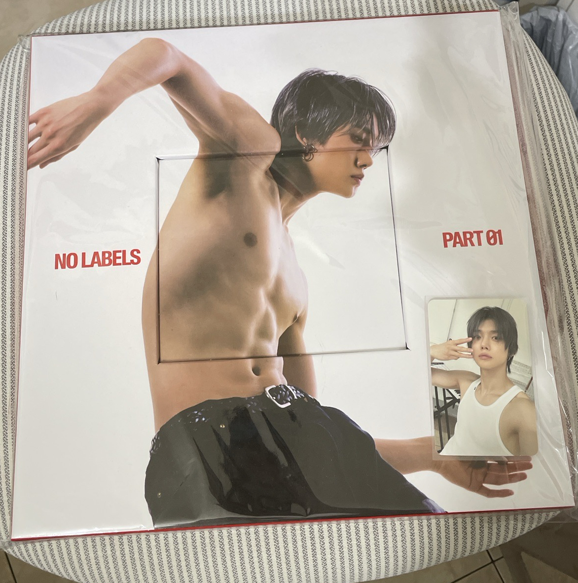 100起標～崔然竣 NO LABELS: PART 01 (A版)已拆全專
