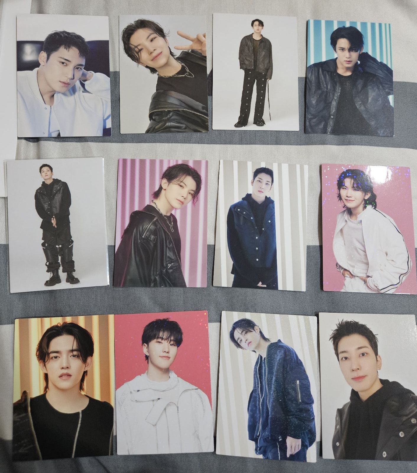 隨機卡包（附圖12張）