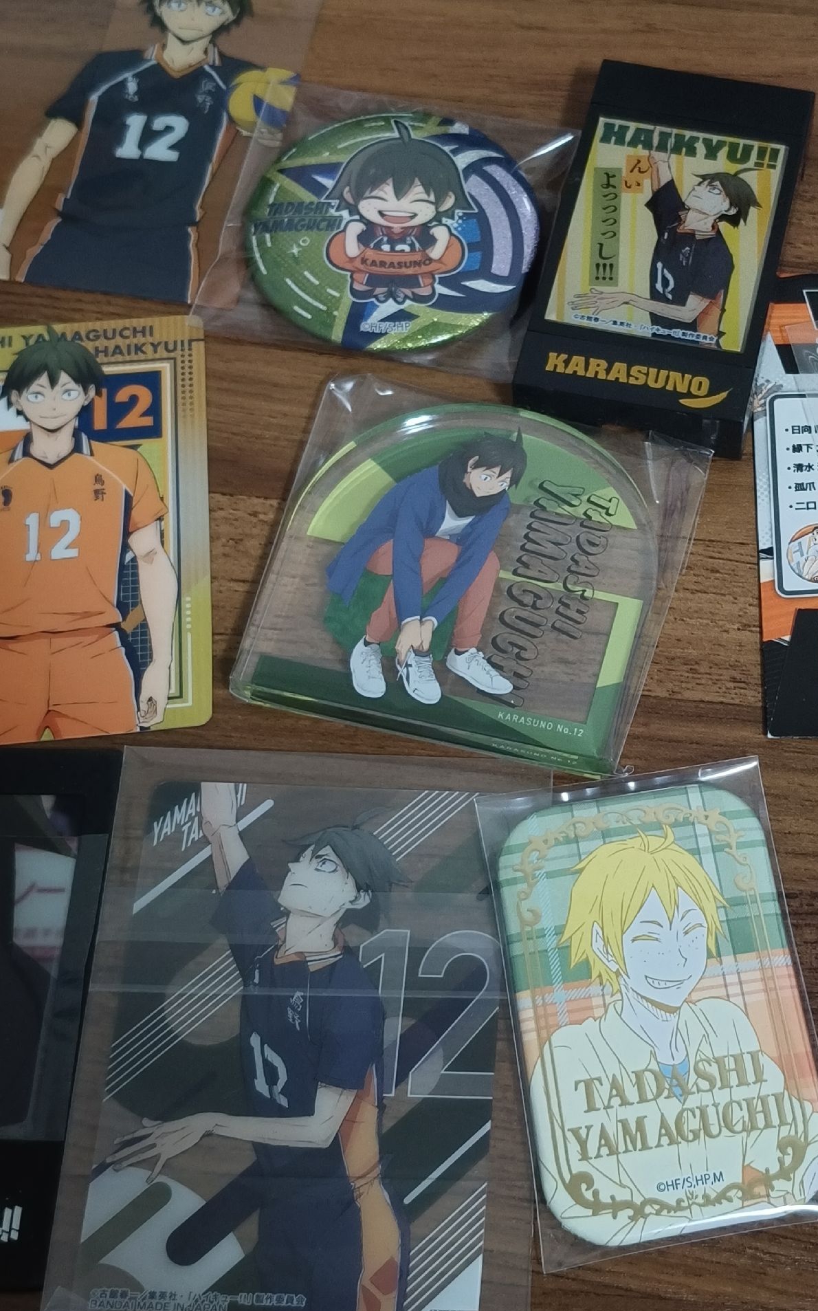 游泳圈徽章+準備壓克力