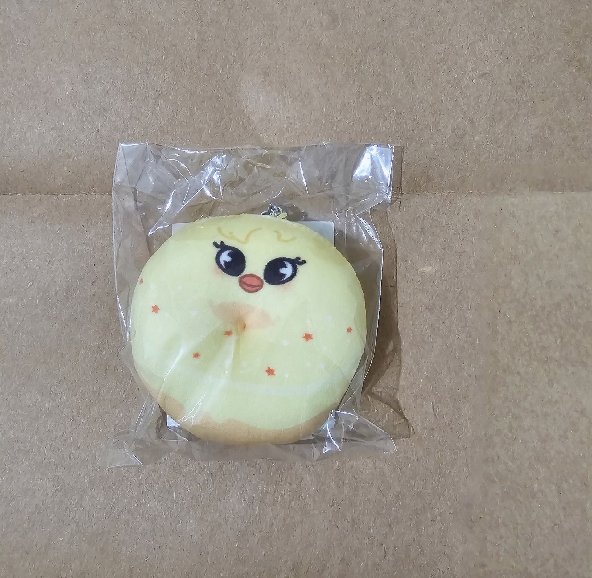 日本快閃店甜甜圈吊飾（現貨）