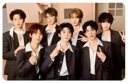 小時收集企劃 西裝比耶普卡