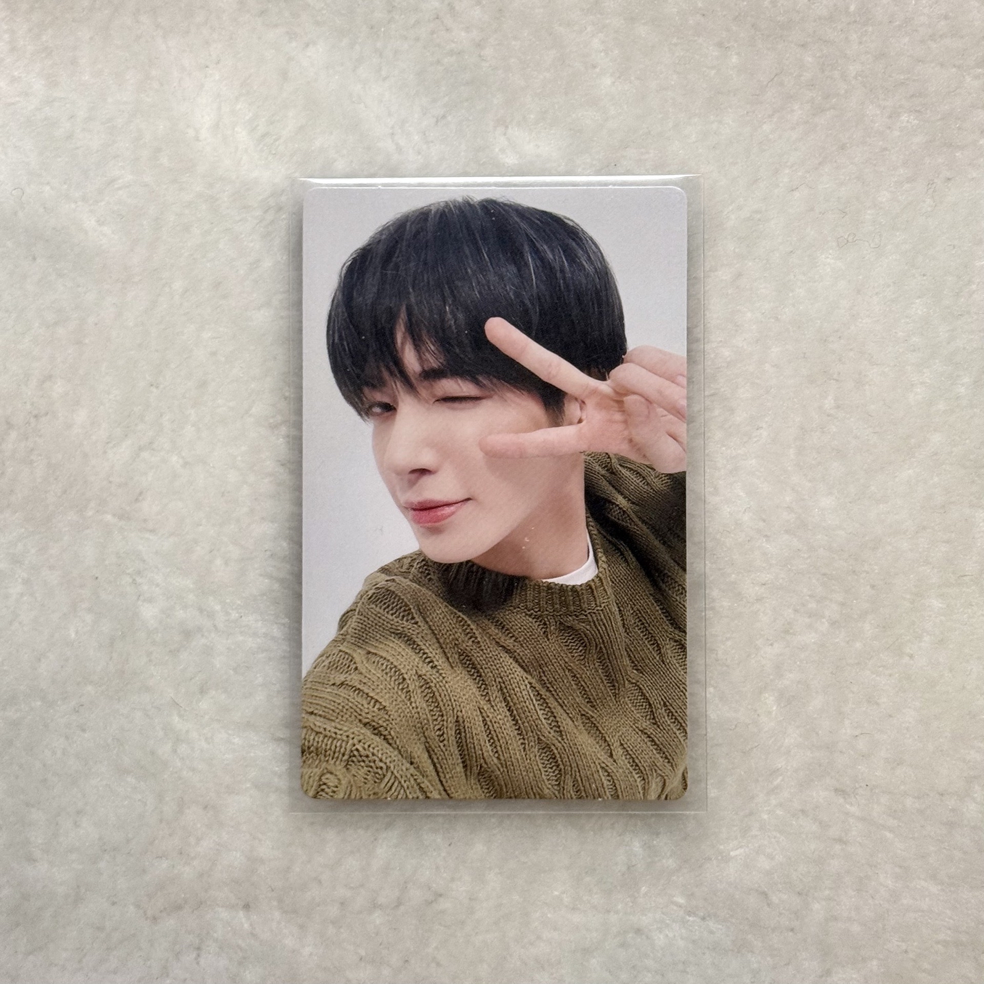 TXT太顯 mini4 環球綠毛衣抽選