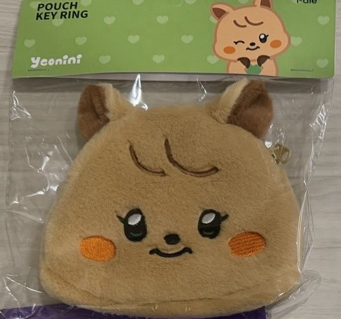 i-dle展覽 鑰匙圈錢包 麵