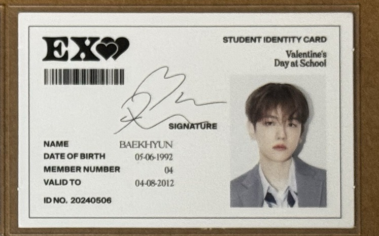 伯賢年曆證件照卡