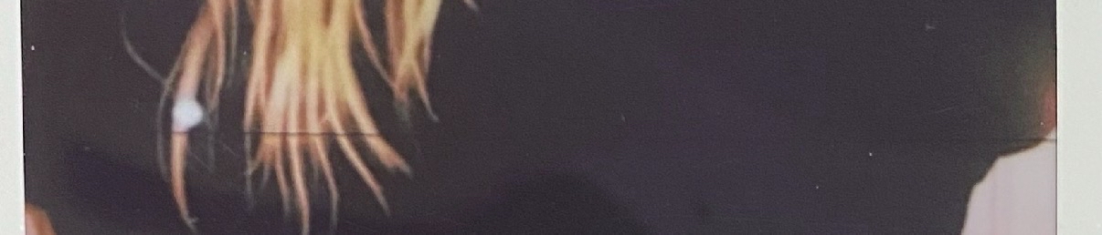 香港滿額肉一套 真拍立得