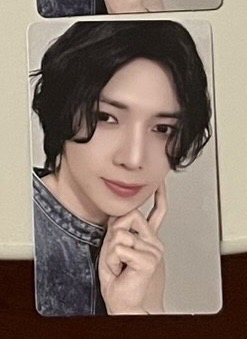 8房卡包卡（非現，3月中下旬運回）