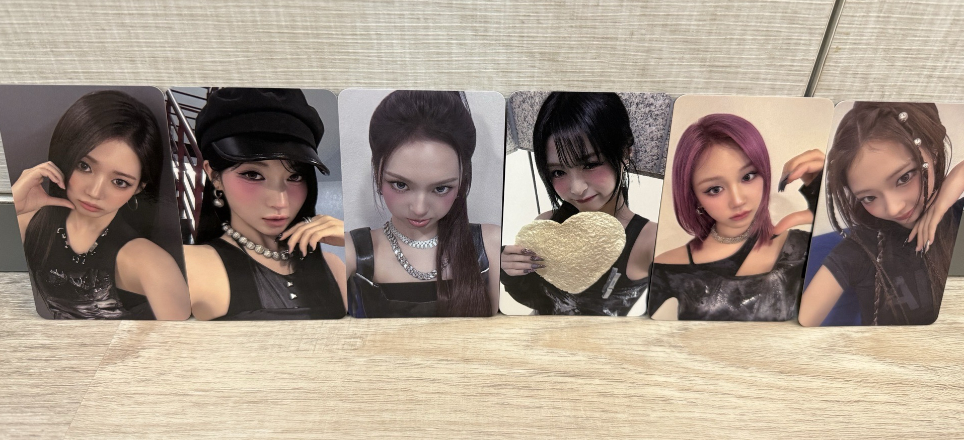 BABYMONSTER🦋 新年幸運卡 C 一套