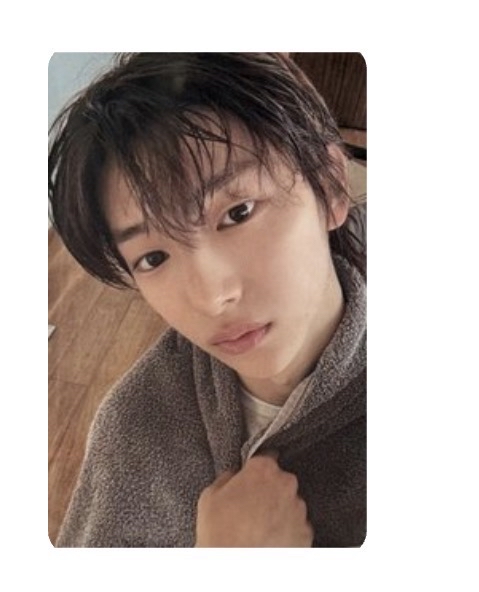 （需多帶一本專輯）yzy7.0訓