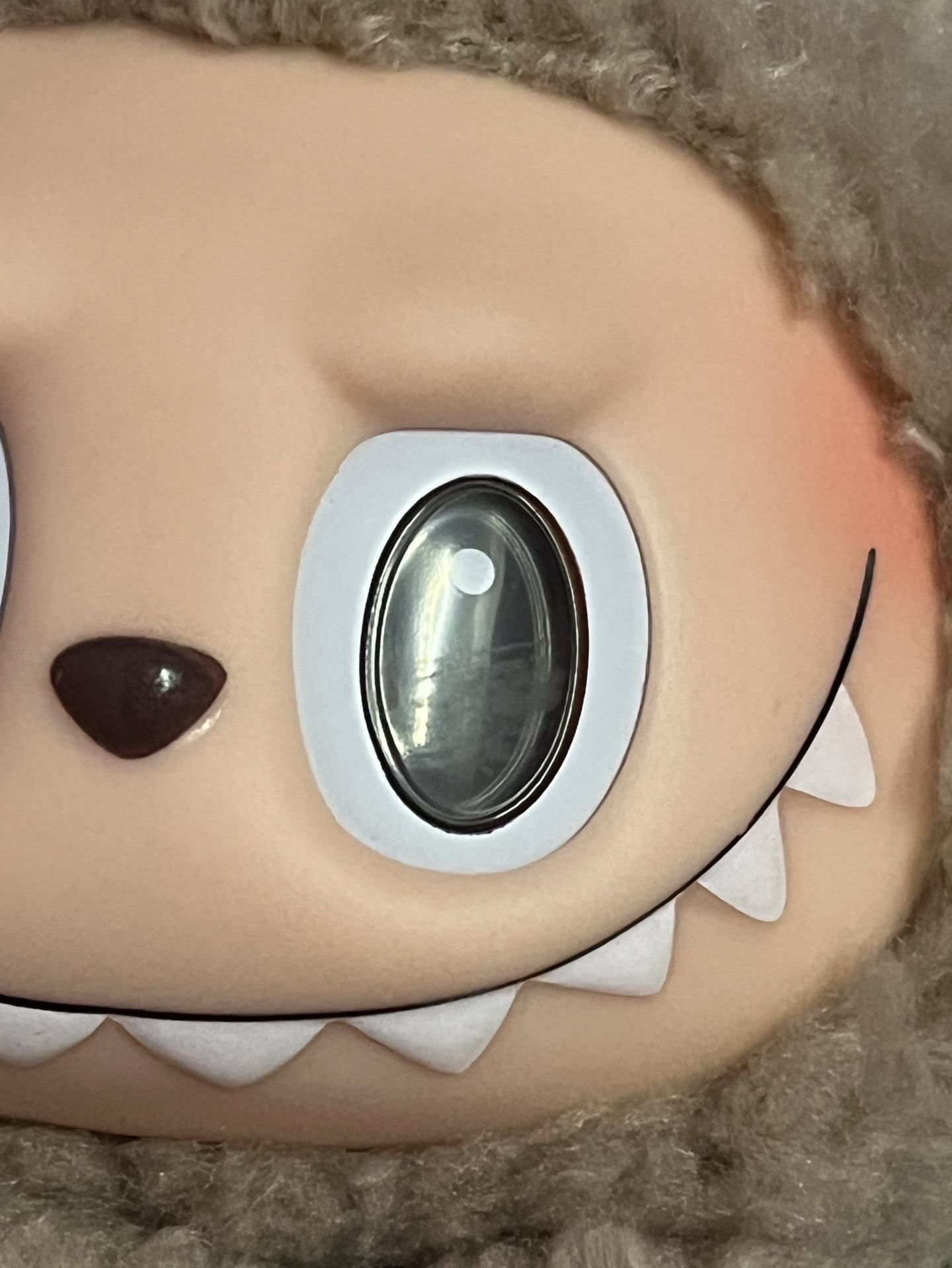 泡泡瑪特｜LABUBU馬卡龍｜*損