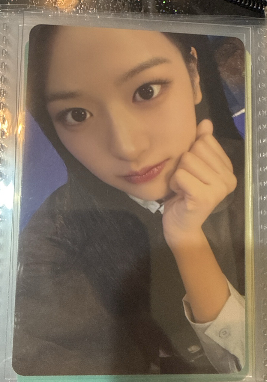 25’ FC IVE SCOUT 隨機卡 安