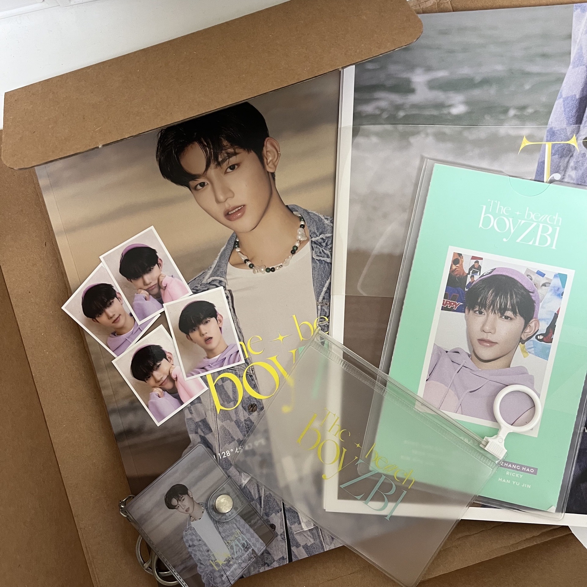 DICON 昊封面雜誌