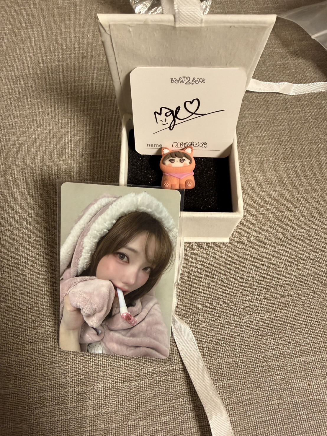 QWER兩週年紀念鍵帽跟卡