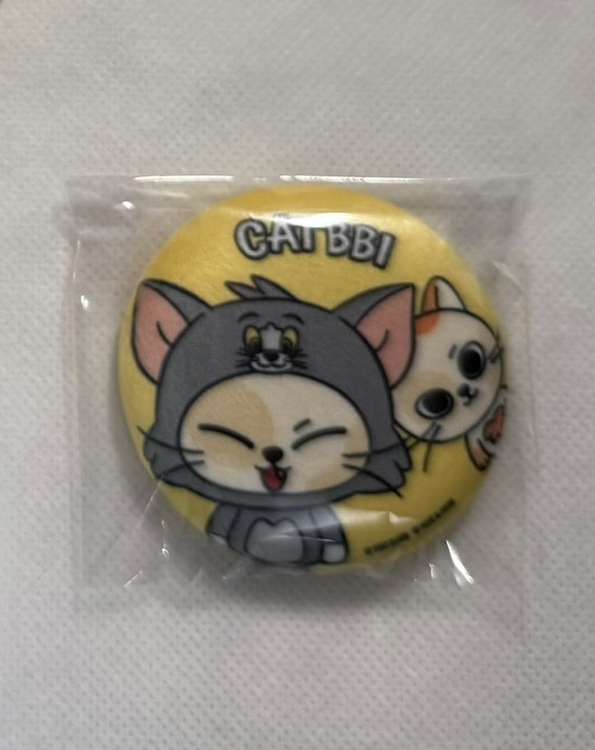 CATBBI 聯名徽章