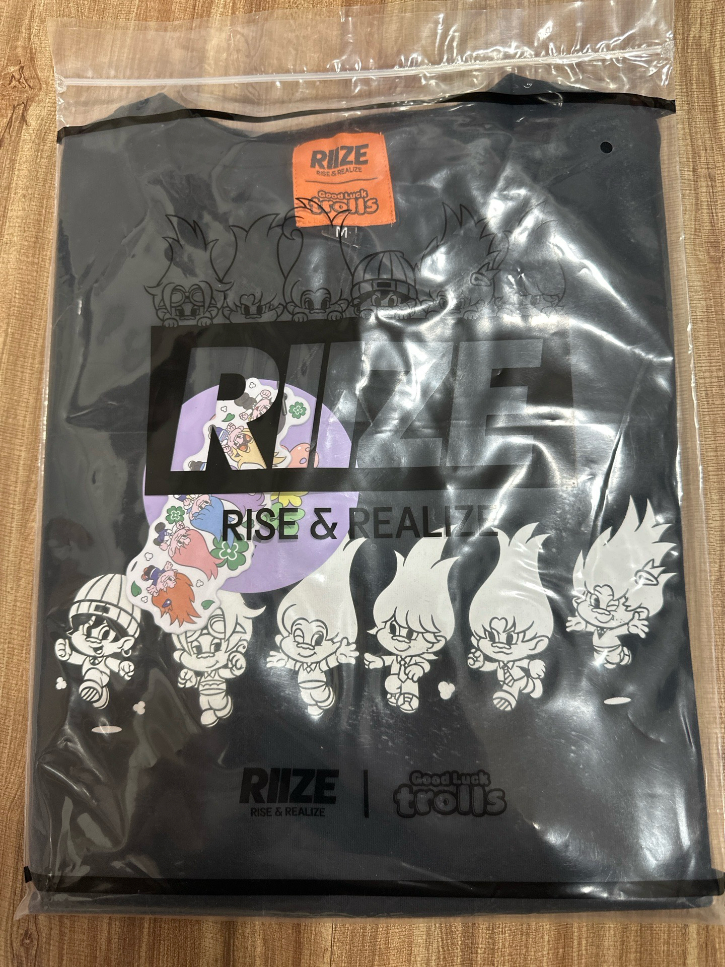 RIIZE&Trolls 快閃短袖