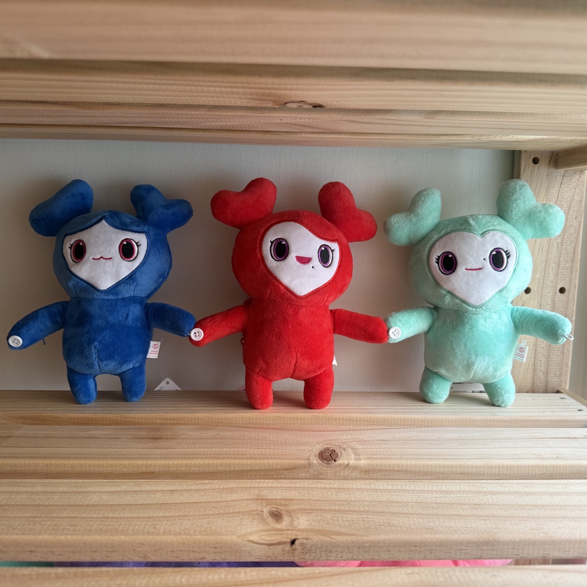 【全新】TWICE LOVELYSxGiGO 抱娃