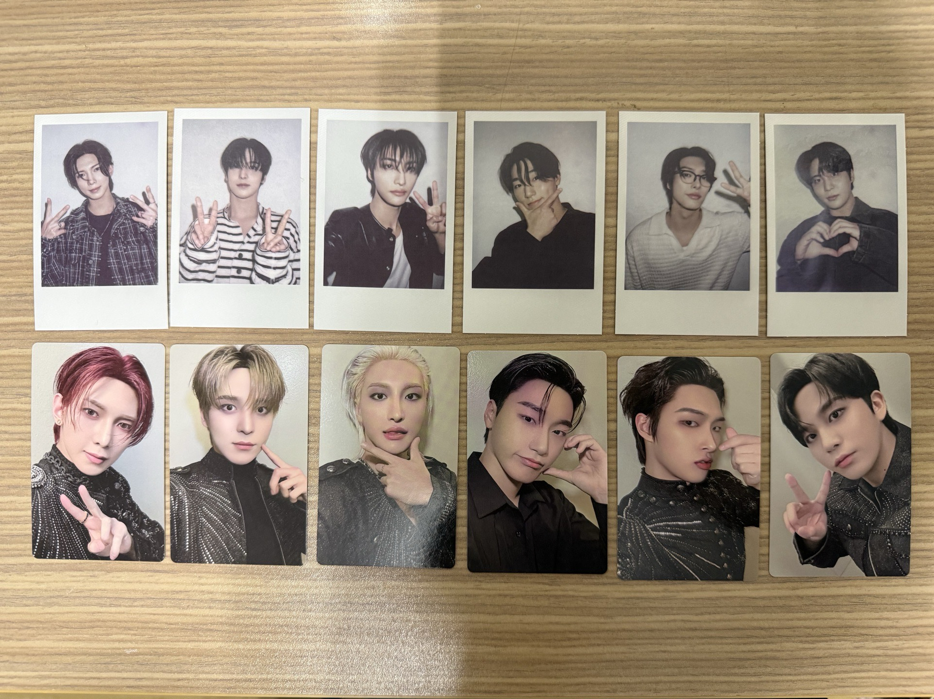 TOWARDS THE LIGHT 固卡