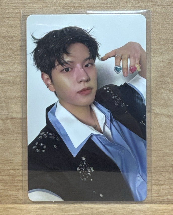 HOLLOW專輯卡-金昇玟