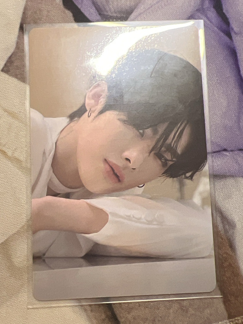 zb1 迷五固卡 Ricky