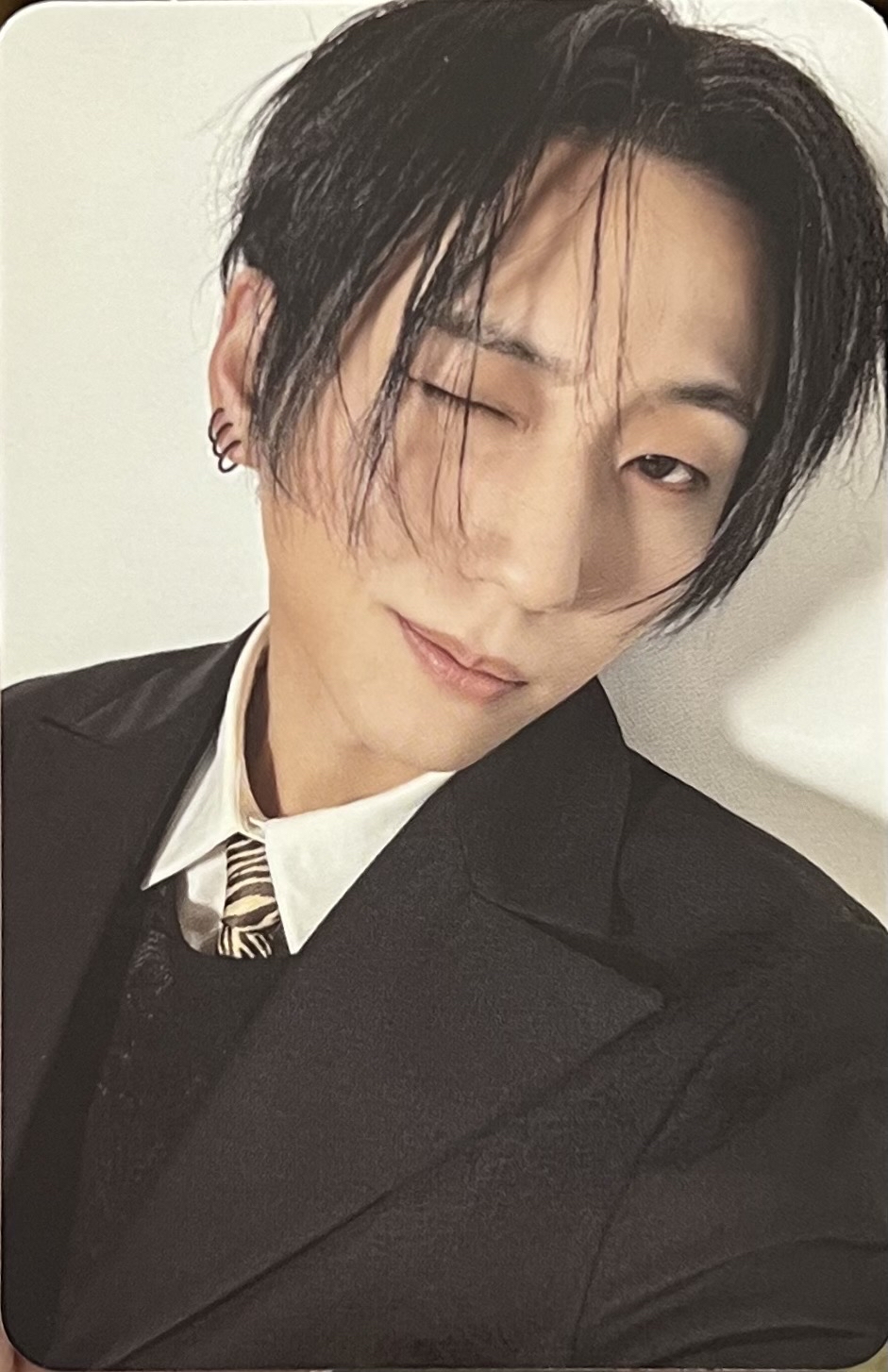 Xdinary Heroes Beautiful Mind RAW版 Gunil