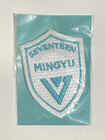 閃鑽 別針襟章 珉奎