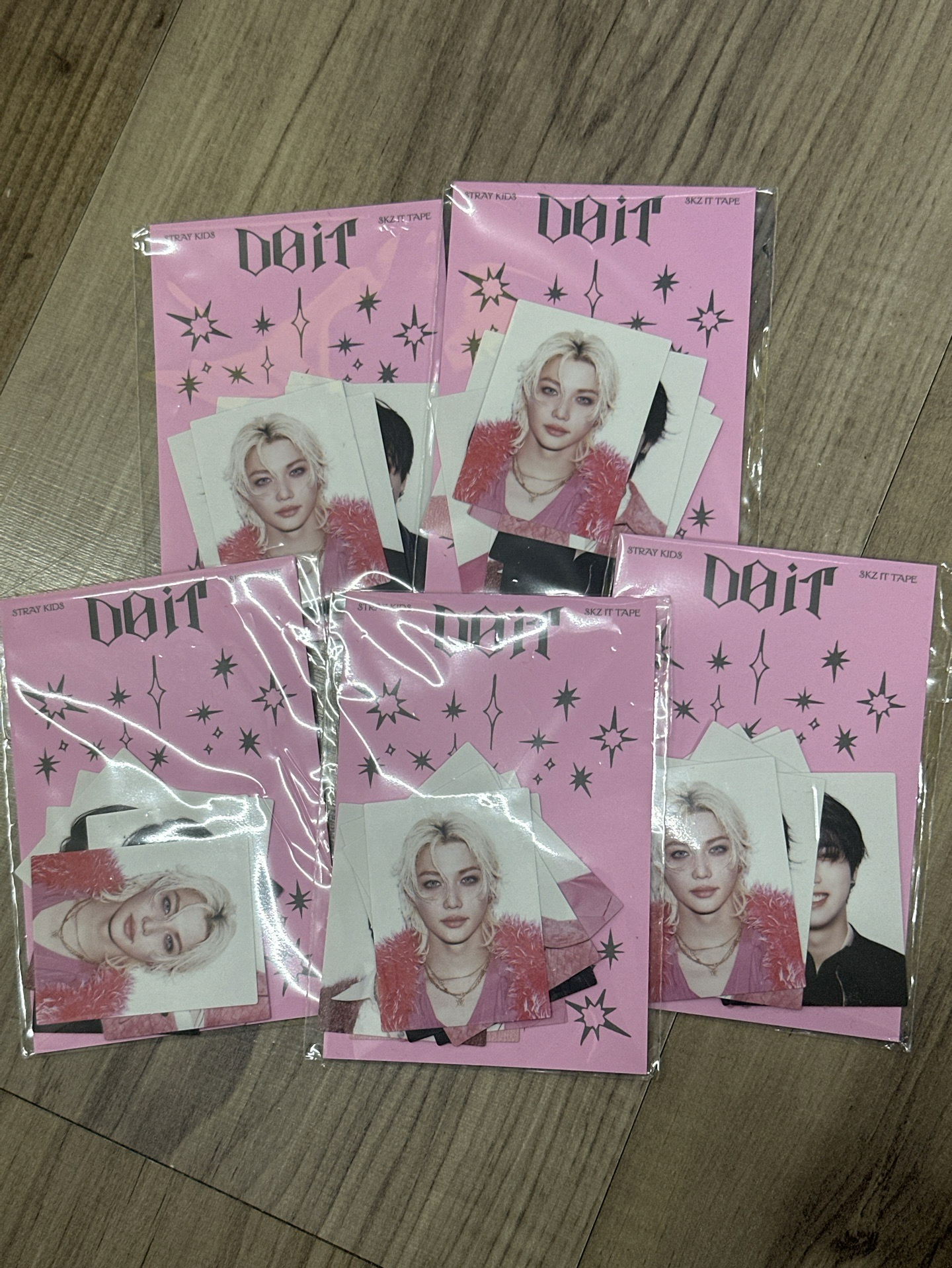 貼紙竟然有這麼多看來我買很多（do it預售貼紙）