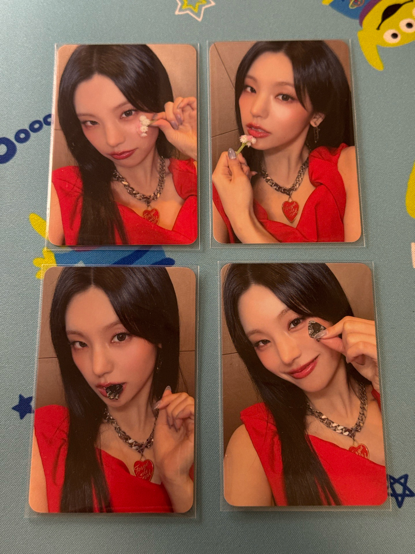 志Air 上海簽售卡 紅衣 一套四張