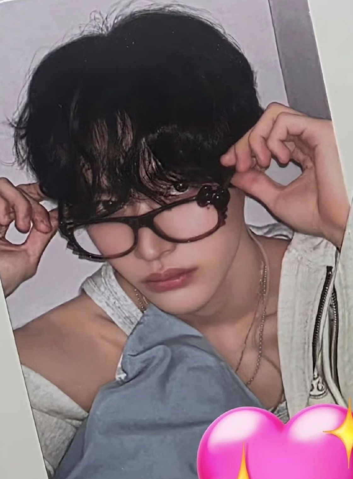 年曆後續他拍彬