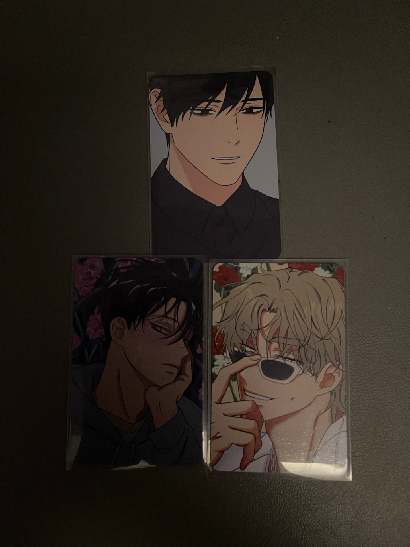 水邊之夜 一彈隨機卡隱藏一對不拆 綁一張虐美人 圖二打包範例