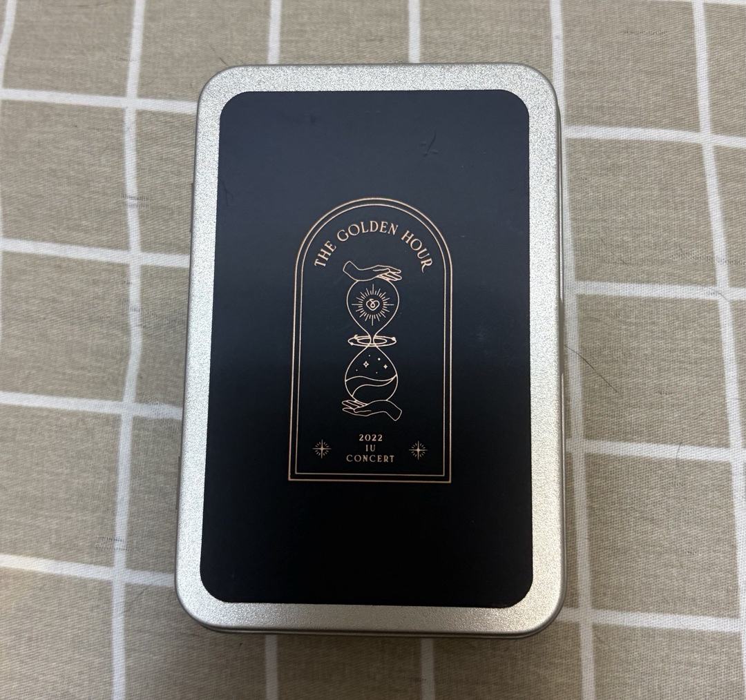 THE GOLDEN HOUR 演唱會鐵盒
