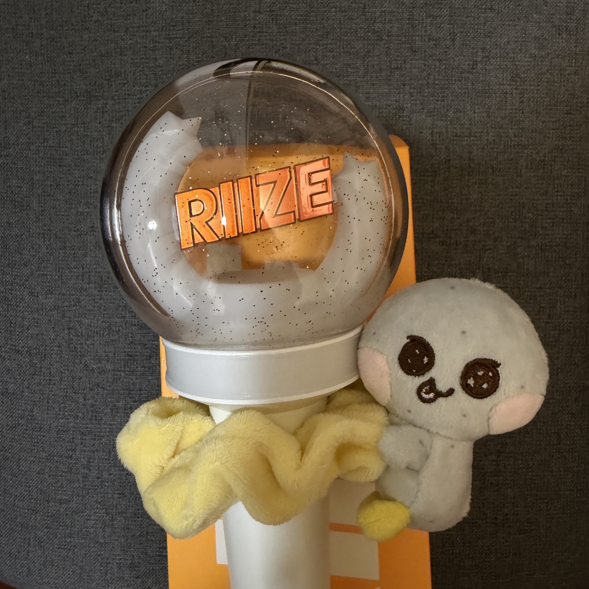 RIIZE 手燈 & 恩奭髮圈