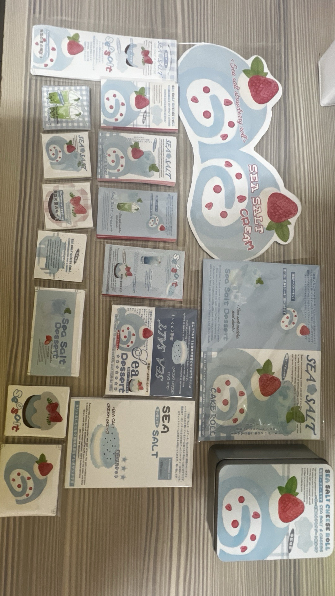 海鹽草莓蛋糕文創