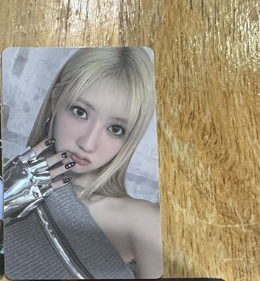 藍簽售卡（請幫我多下專輯或小卡組一起帶）