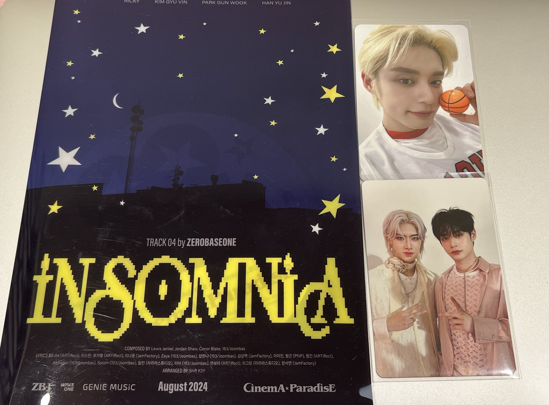 ZB1 雄銳小卡含專輯