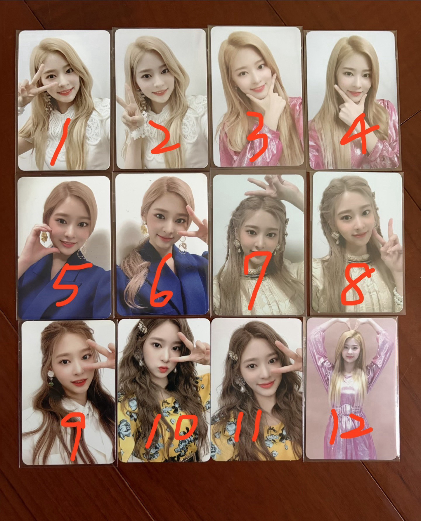 珉周 IZ*ONE 時期 BLOOM*IZ 小卡