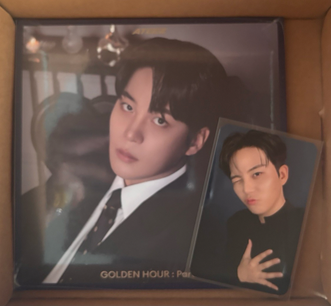 GH4 忠燮卡+美版哭哭卡+韓版單封 鍾浩（未拆）