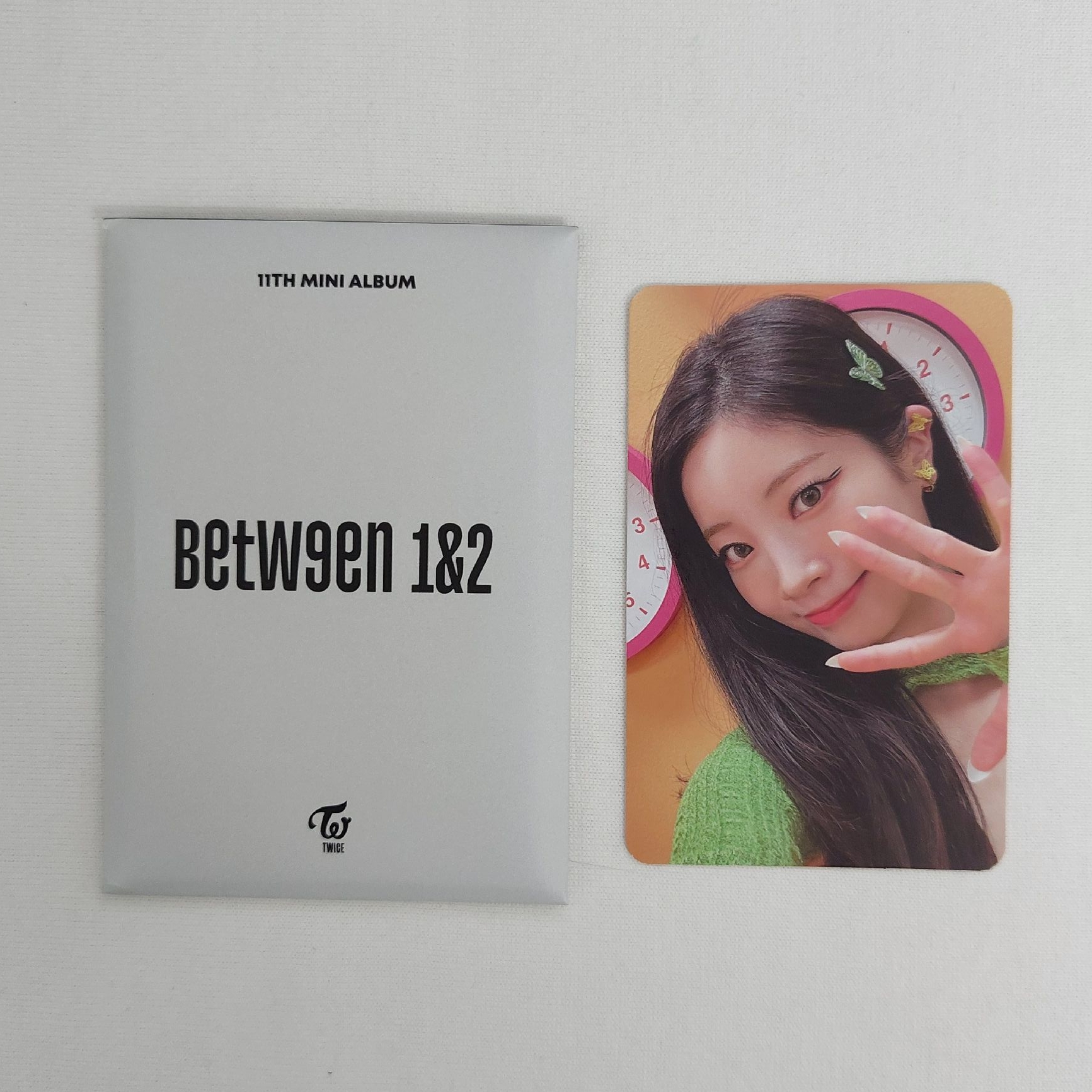 BETWEEN 1&2 黑版 預購禮+專卡