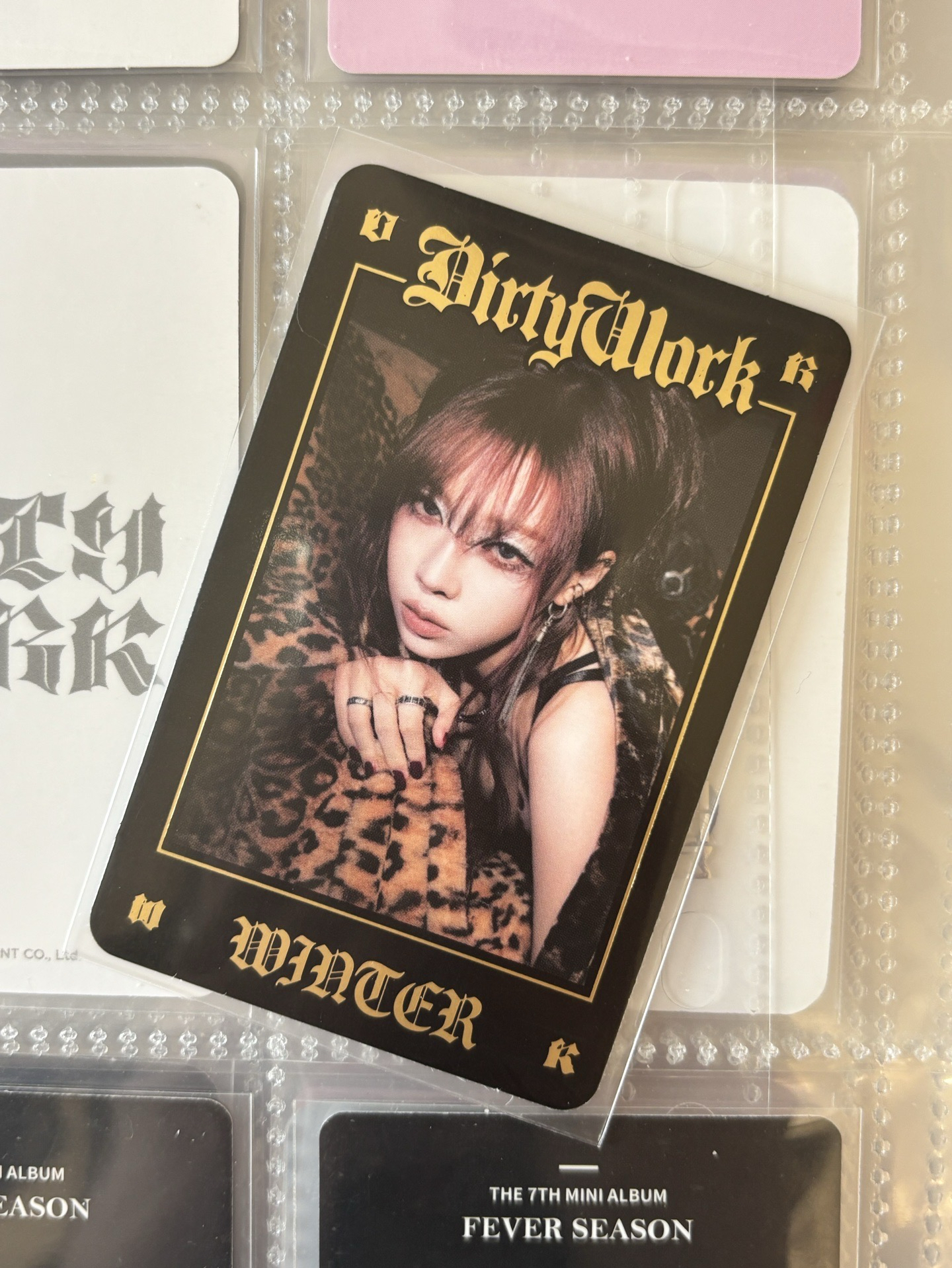 Dirty work隨機卡包冬 官拍