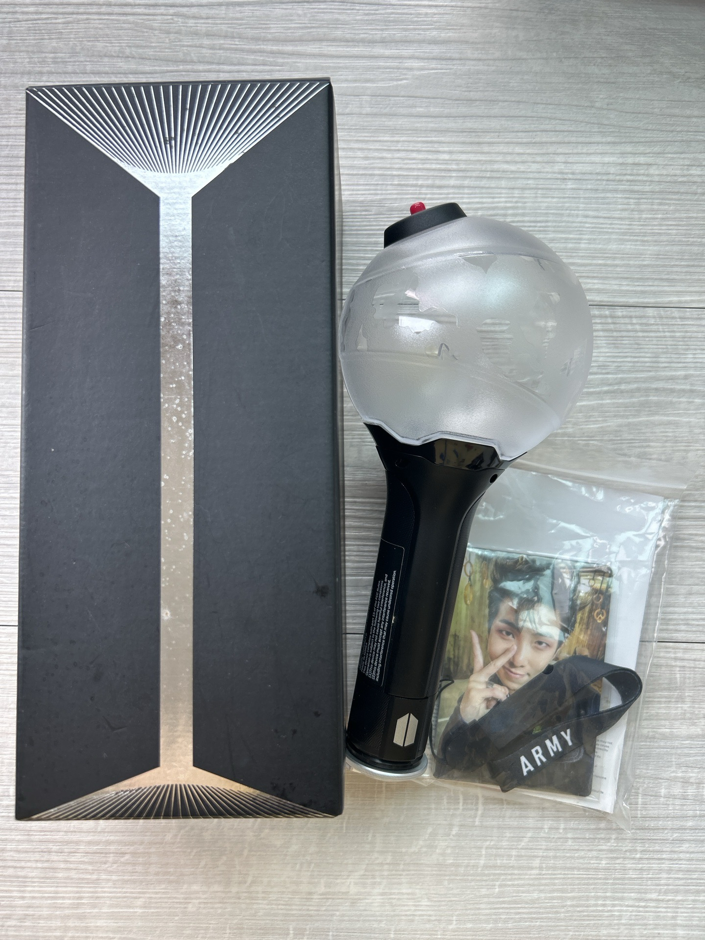 BTS三代手燈+小卡