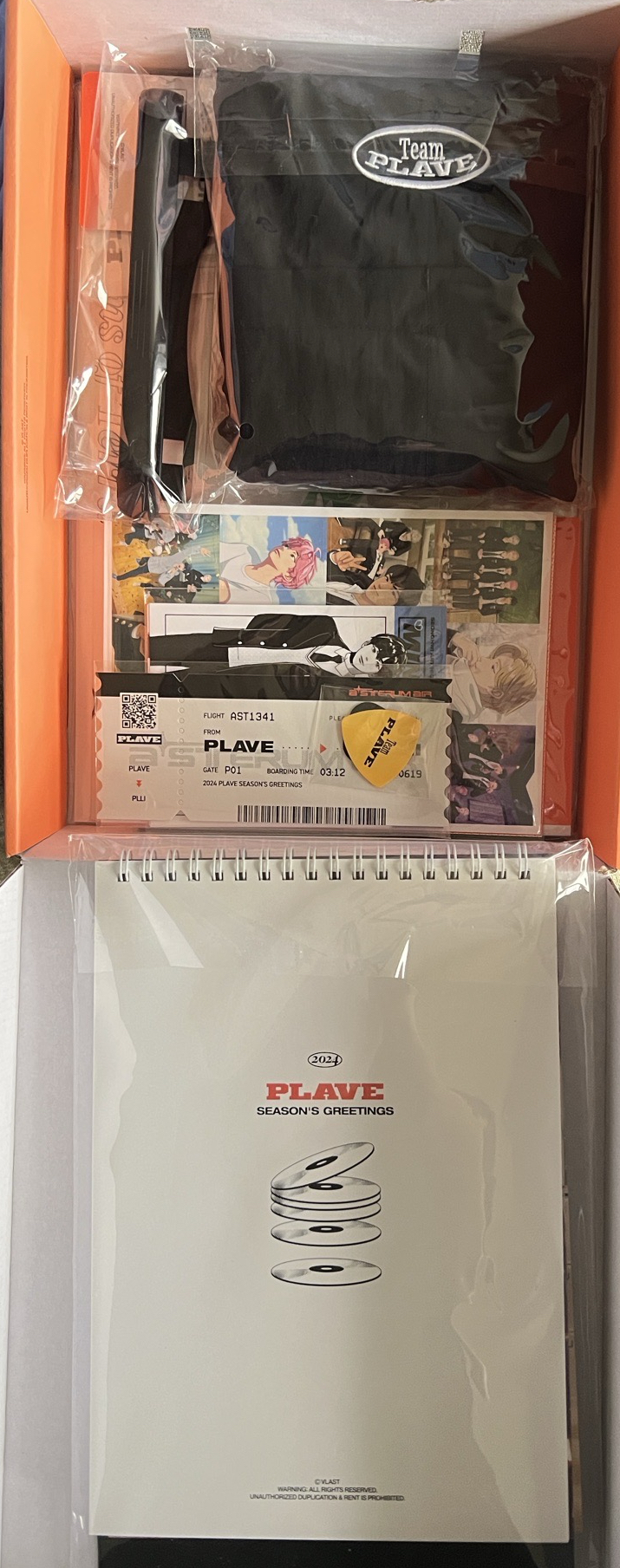 plave 2024 年曆（無小卡）