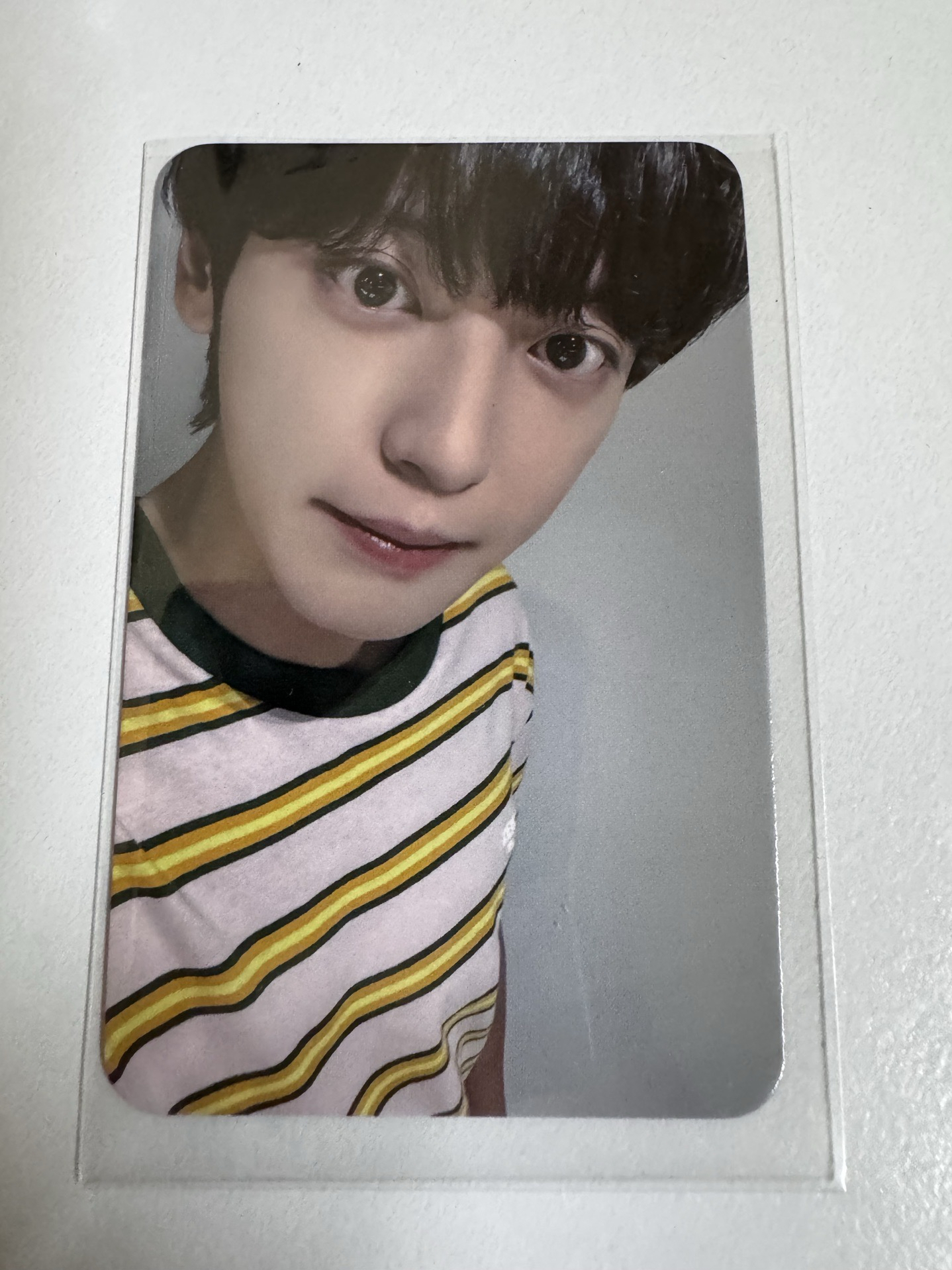 upside down itta 條紋