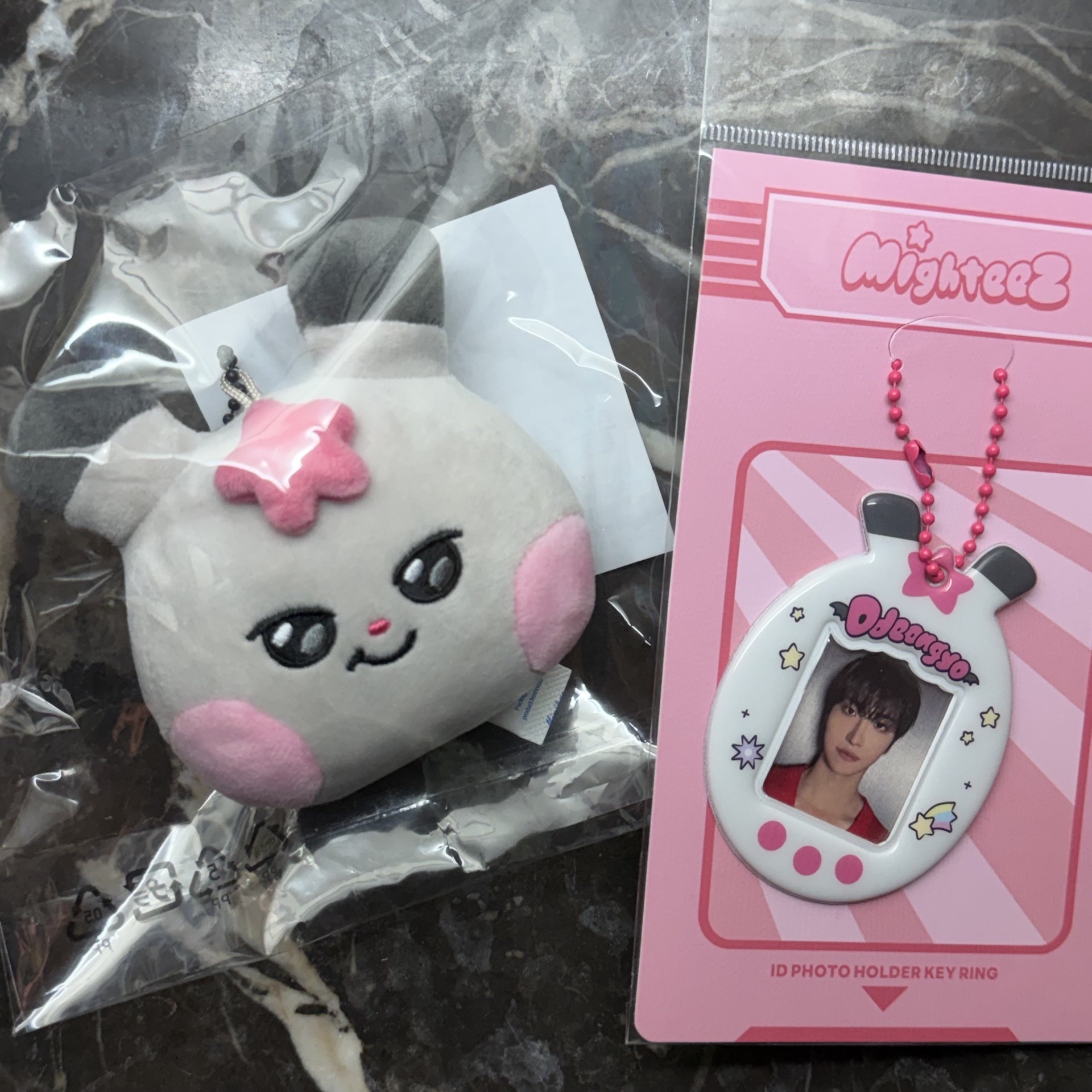 ATEEZ 朴星化 MIGHTEEZ 咚呦 大頭吊飾 電子雞吊飾