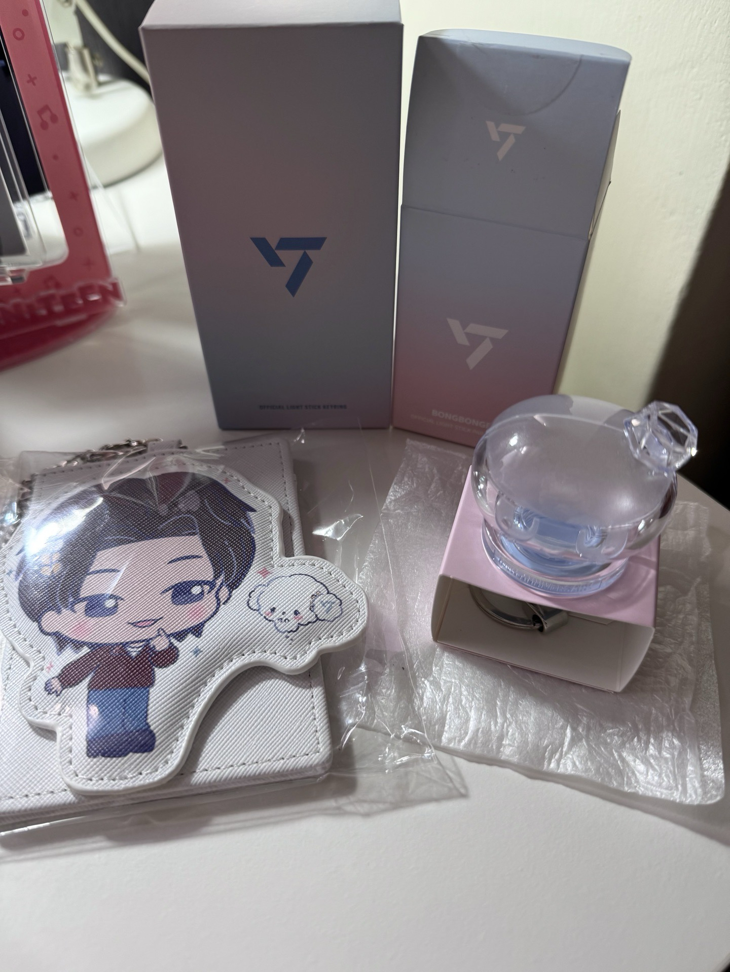 合售✨三麗鷗XSEVENTEEN-知勳卡套+蹦蹦手燈頭+三代小手燈