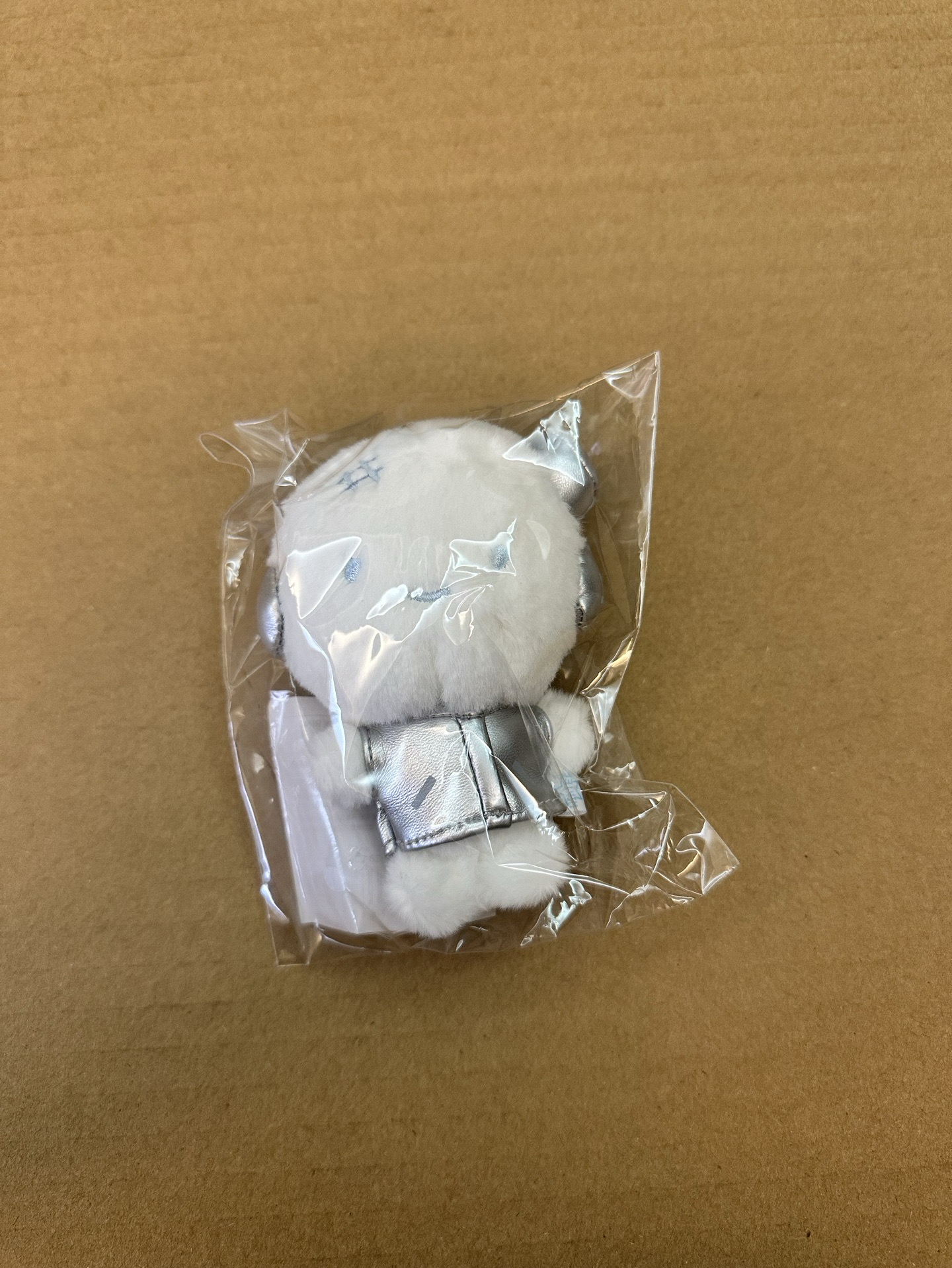 三巡場周手燈娃娃吊飾-冬